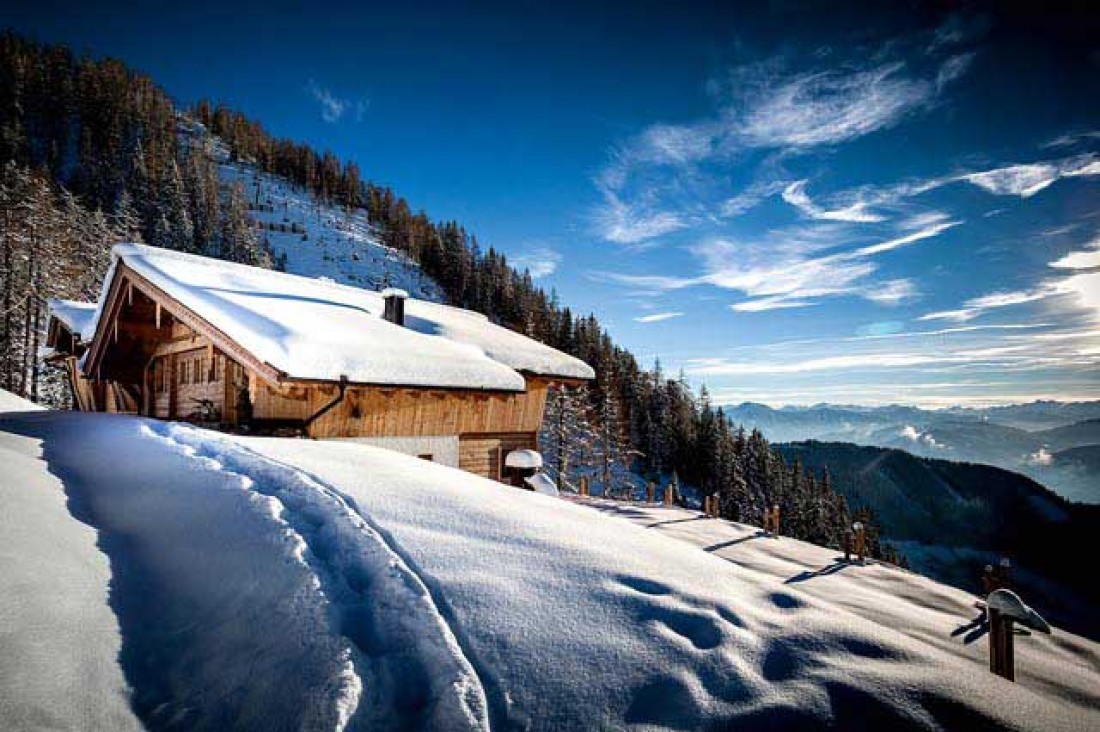 Almhütte Almjuwel direkt an der Skipiste des Familienskigebietes Werfenweng