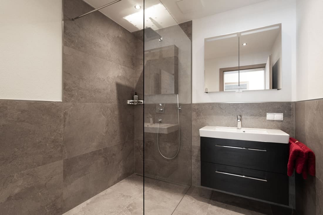 Badezimmer Ferienapartment BergLeben Zaglauhof