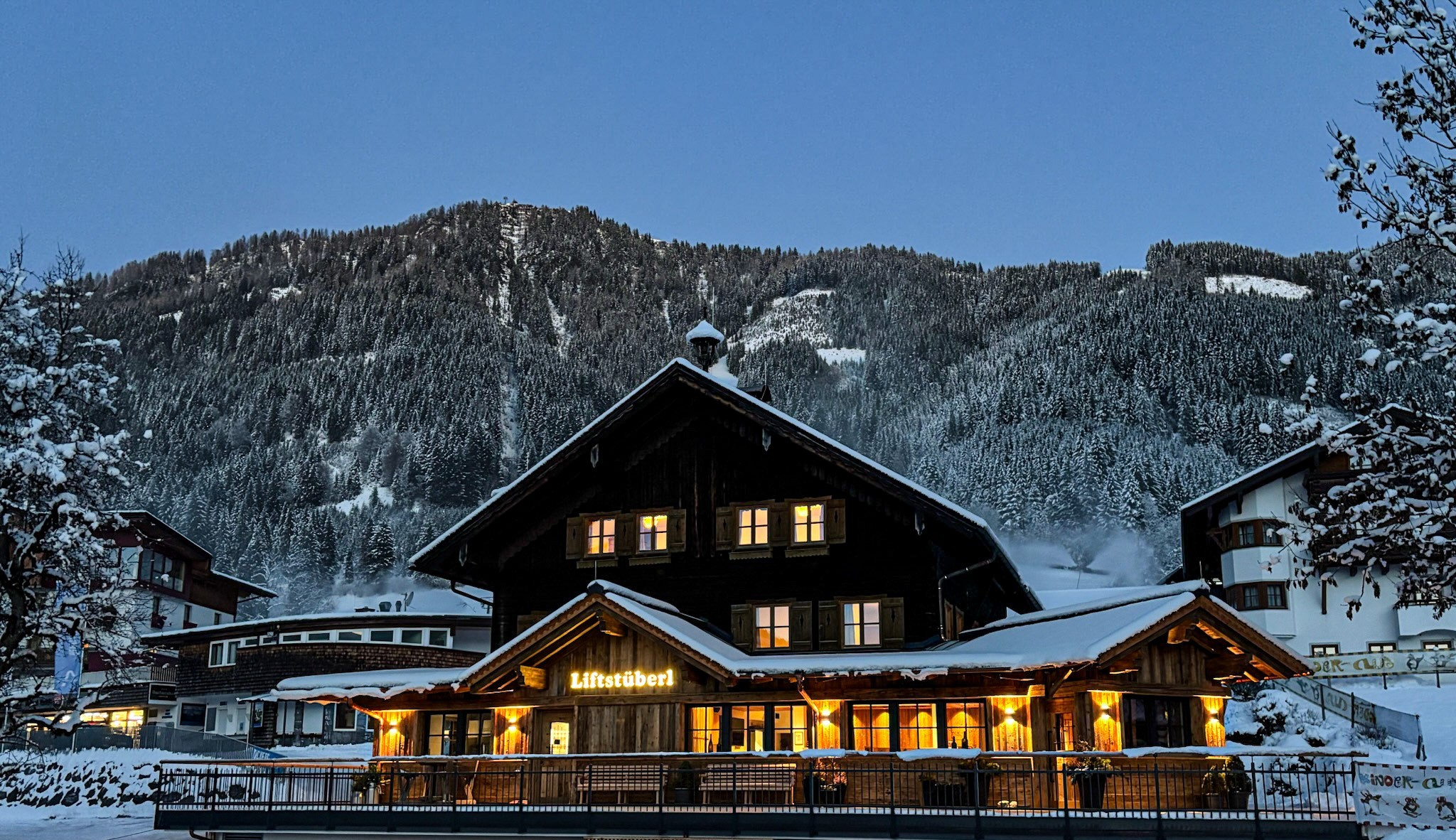 Wirtshaus direkt an der Skipiste, Küche mit hausgemachten Speisen