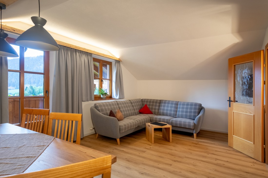 Wohnbereich in der Ferienwohnung im Landhaus Zaglauhof Werfenweng Salzburger Land