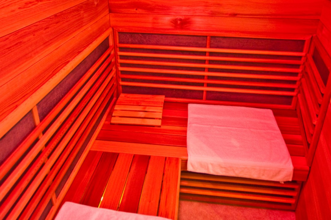 Wellness und Entspannung in der Infrarot-Kabine am Zaglauhof