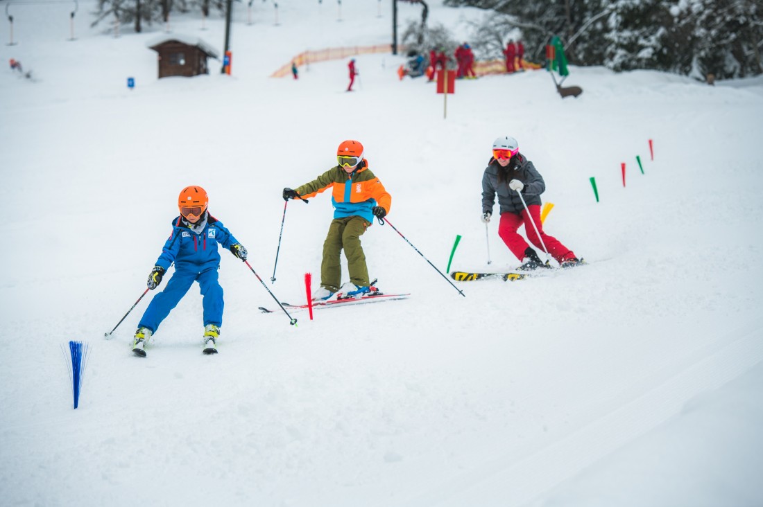 Spielerisch skifahren verbessern im Kinder Snowpark Werfenweng